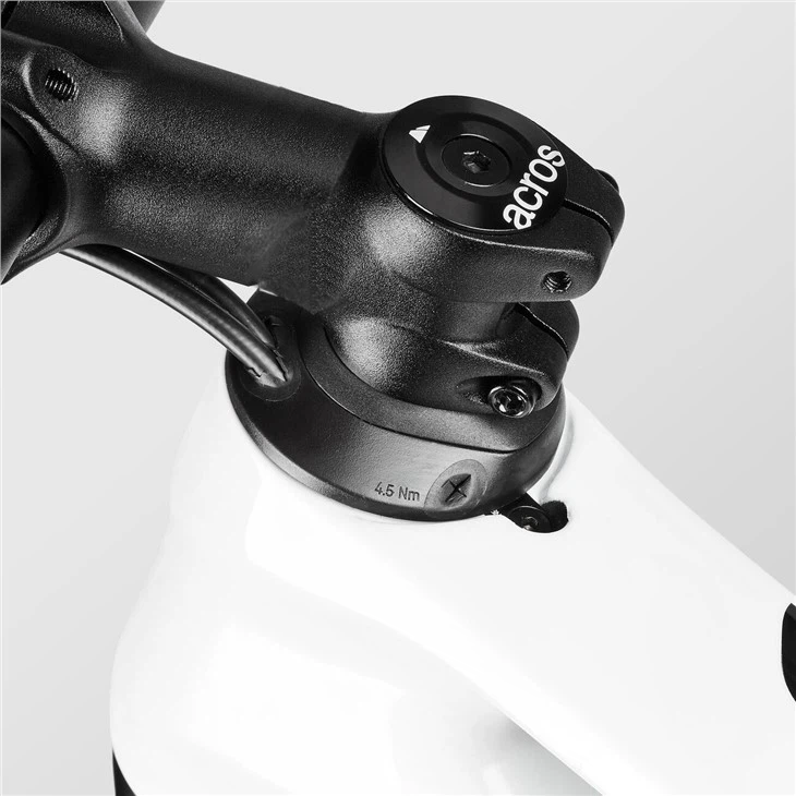 Women's Cross Country Bike